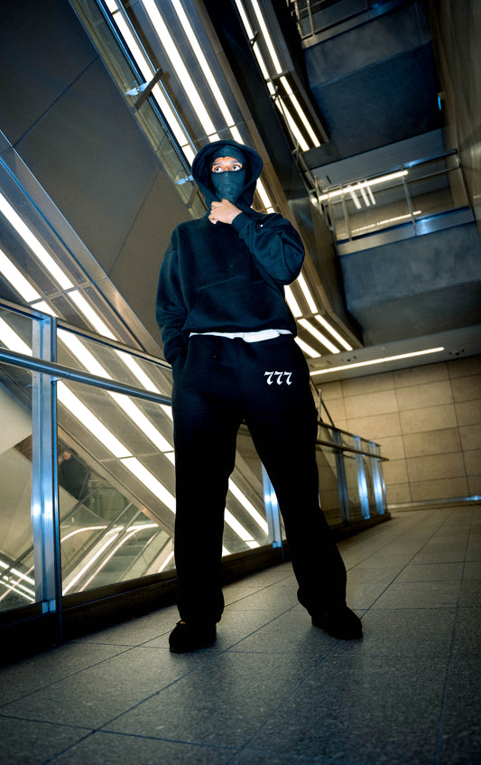 MSA JOGGING SET (BLACK)